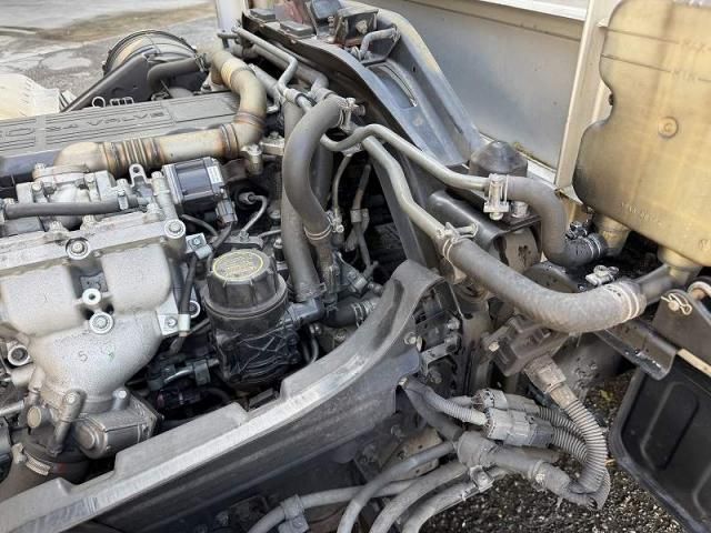 MITSUBISHI FUSOU FIGHTER 2014