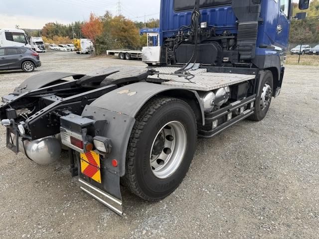 MITSUBISHI FUSOU SUPER GREAT 2012