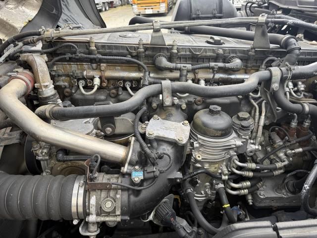 MITSUBISHI FUSOU SUPER GREAT 2012