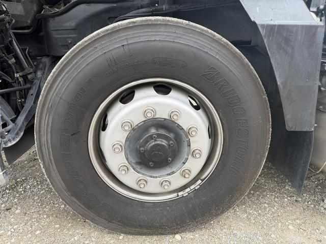 MITSUBISHI FUSOU SUPER GREAT 2012