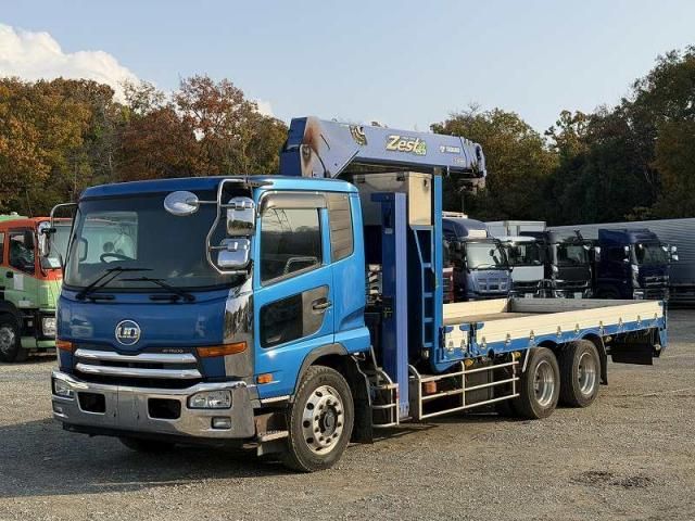 NISSAN DIESEL CONDOR 2014