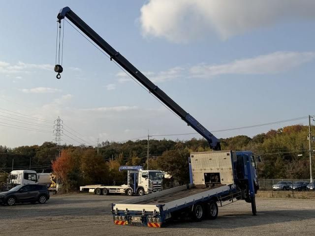 NISSAN DIESEL CONDOR 2014