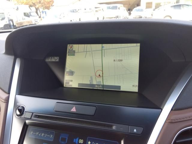 HONDA LEGEND HYBRID 2019