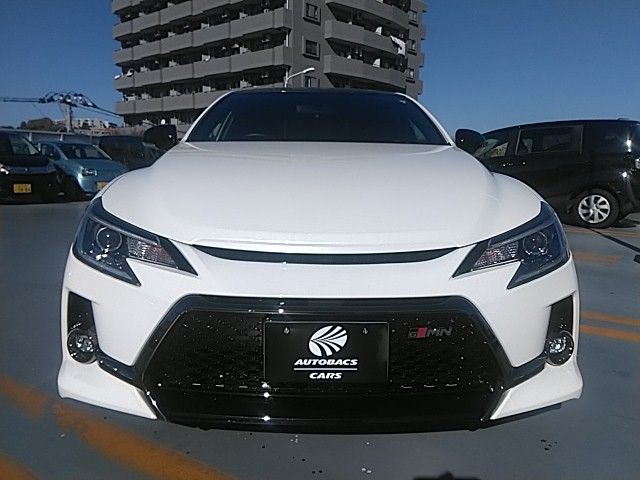 TOYOTA MARK X 2019