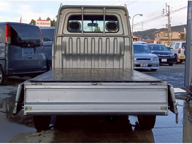 DAIHATSU HIJET truck 4WD 2000