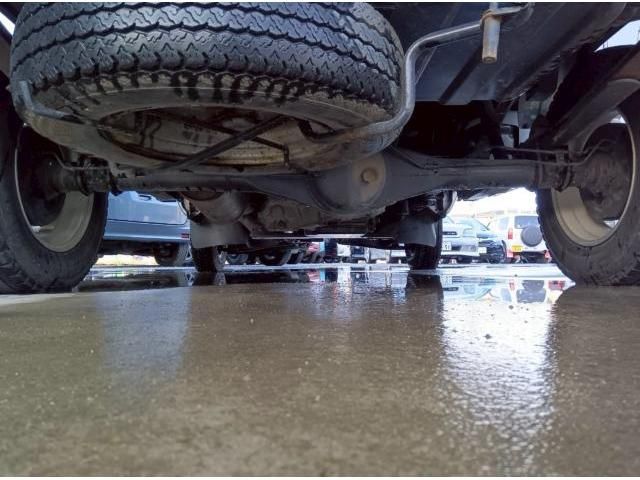 DAIHATSU HIJET truck 4WD 2000