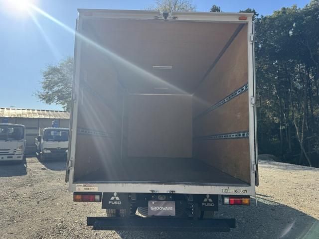 MITSUBISHI CANTER 2021