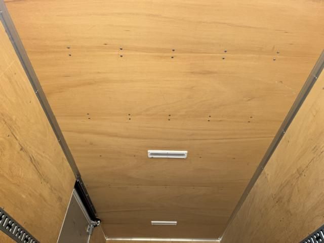 MITSUBISHI CANTER 2021