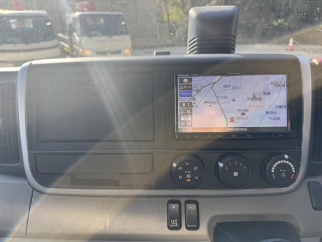 MITSUBISHI CANTER 2021