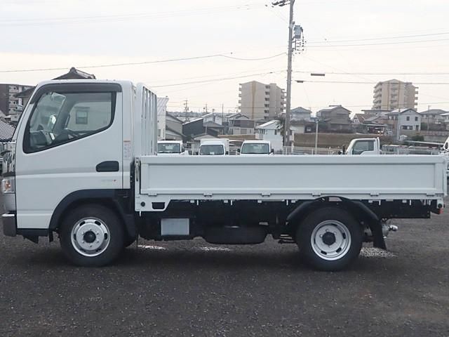 MITSUBISHI CANTER 2020