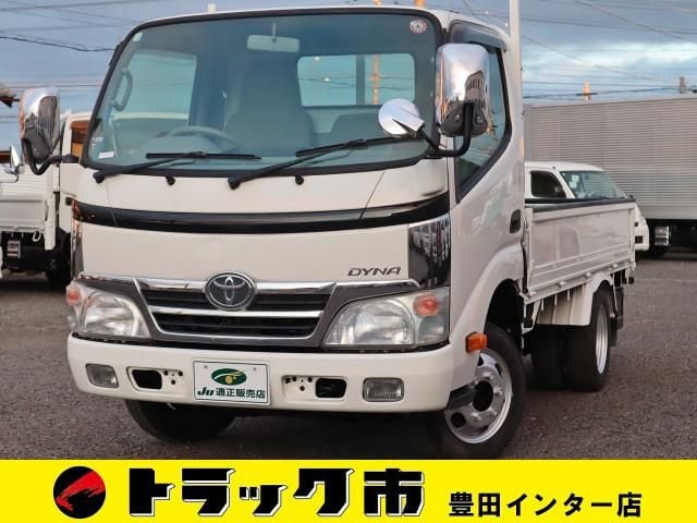 TOYOTA DYNA 2012