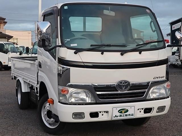 TOYOTA DYNA 2012