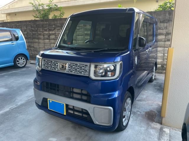 DAIHATSU WAKE 2015