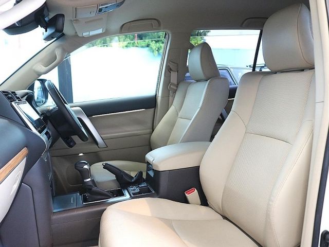 TOYOTA LANDCRUISER PRADO 2022