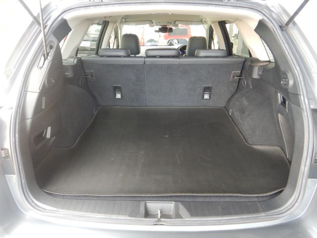 SUBARU LEGACY OUTBACK 2016