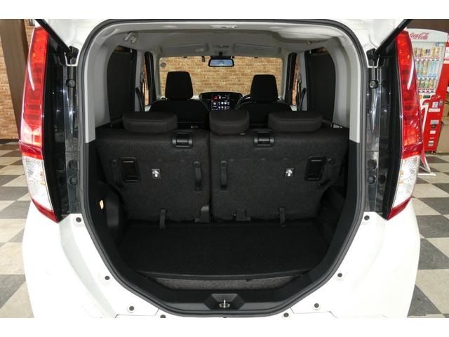 TOYOTA ROOMY 4WD 2023