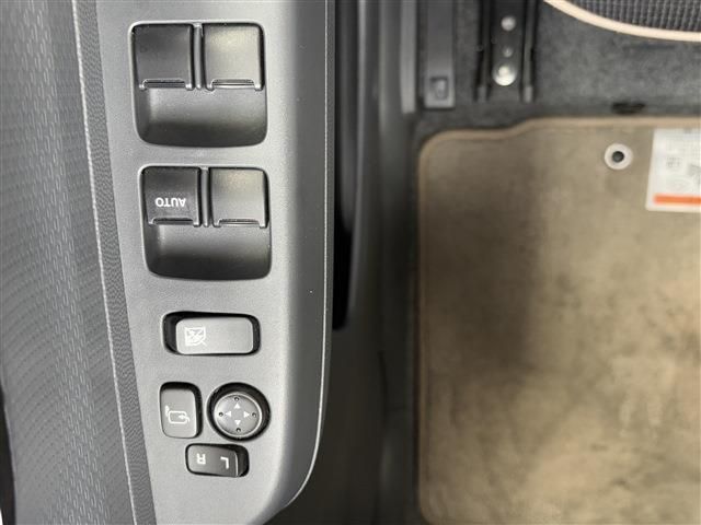 SUZUKI ALTO LAPIN 4WD 2012