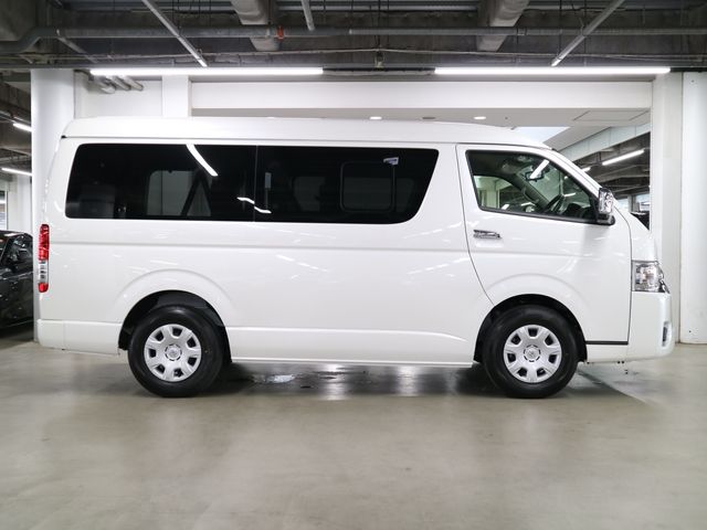TOYOTA HIACE wagon 2025