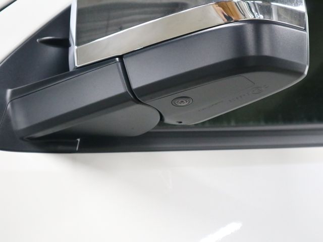 TOYOTA HIACE wagon 2025