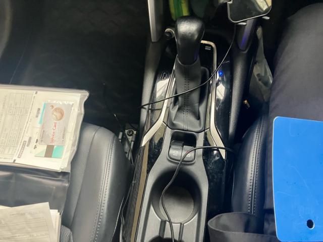 TOYOTA COROLLA CROSS HYBRID 2021