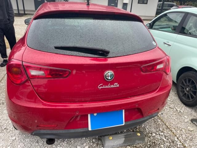 ALFAROMEO ALFAROMEO Giulietta 2013