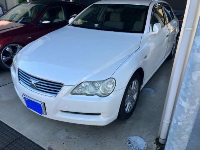 TOYOTA MARK X 2004