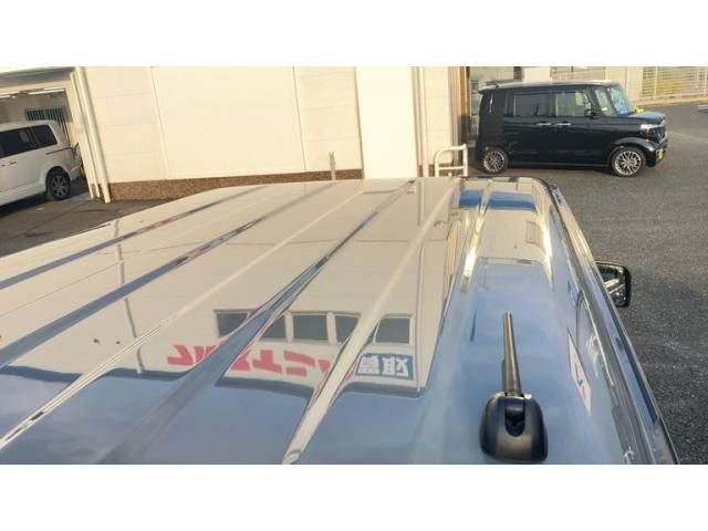 SUZUKI JIMNY 4WD 2023