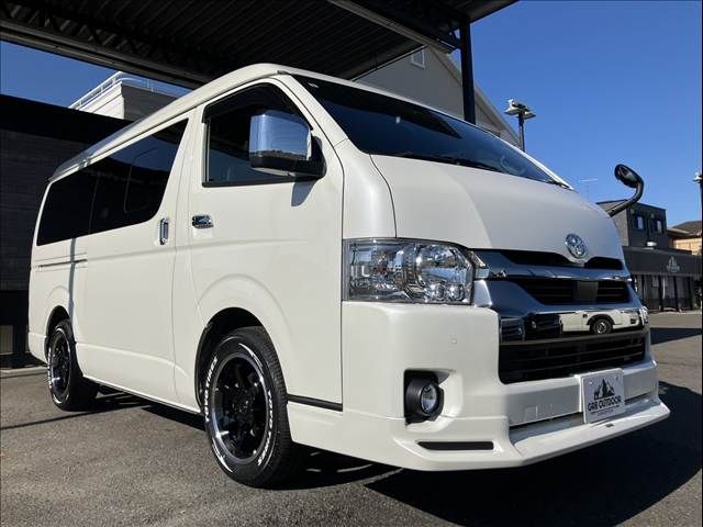 TOYOTA HIACE van 2WD 2022
