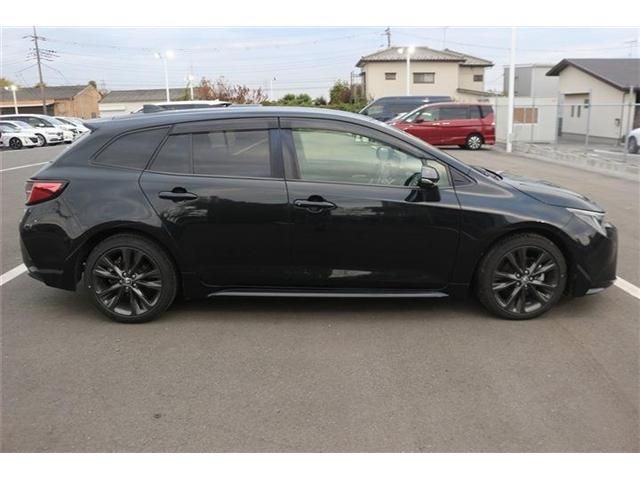 TOYOTA COROLLA TOURING HYBRID 2020