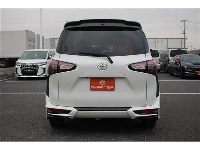 TOYOTA SIENTA 2019