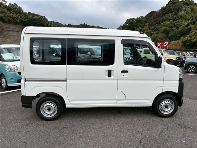 DAIHATSU HIJET CARGO 2023