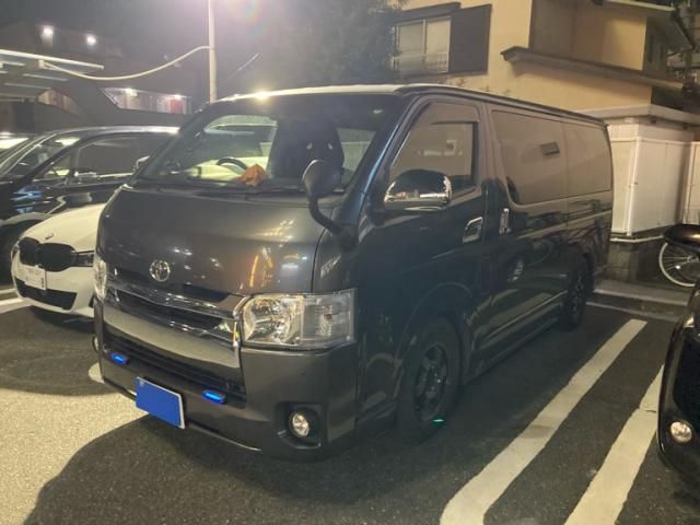 TOYOTA HIACE van 2WD 2011