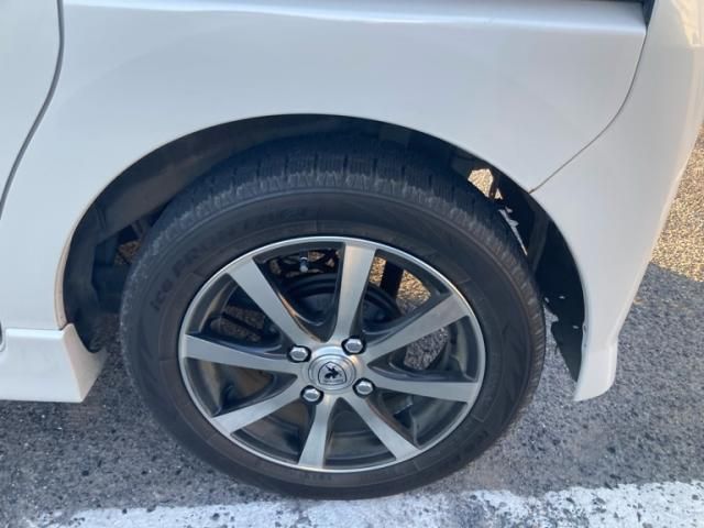 DAIHATSU TANTO CUSTOM 2011