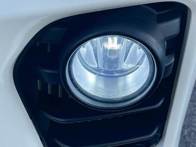 NISSAN NV350 CARAVAN 2018