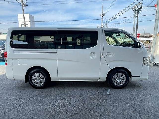 NISSAN NV350 CARAVAN 2018