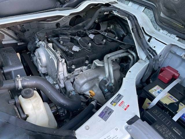 NISSAN NV350 CARAVAN 2018