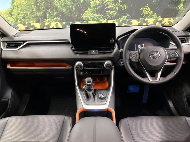 TOYOTA RAV4 4WD 2025