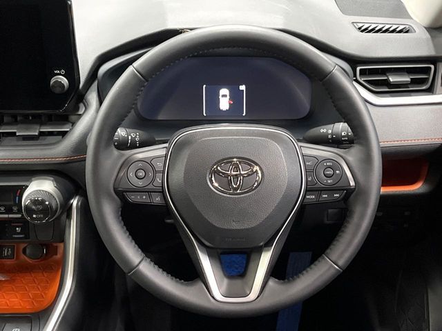 TOYOTA RAV4 4WD 2025