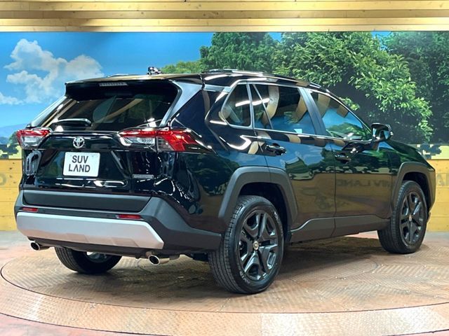 TOYOTA RAV4 4WD 2025