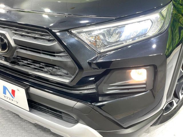 TOYOTA RAV4 4WD 2020