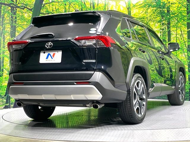 TOYOTA RAV4 4WD 2020