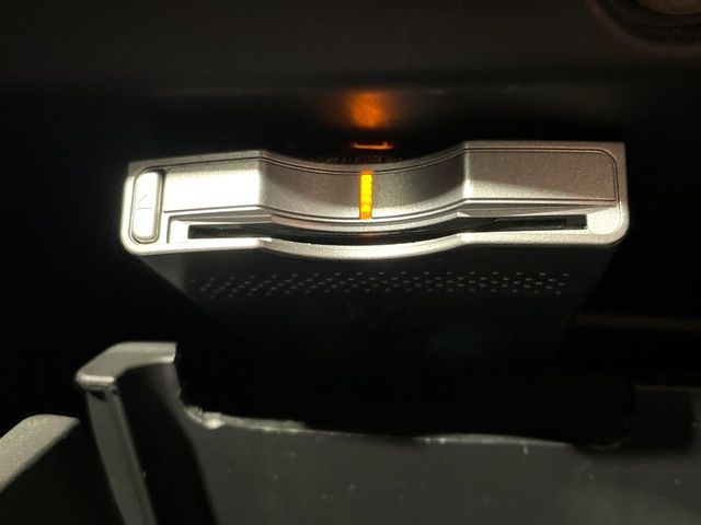 HONDA VEZEL HYBRID 2014