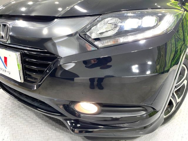 HONDA VEZEL HYBRID 2014