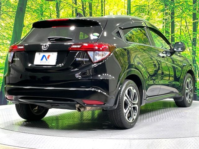 HONDA VEZEL HYBRID 2014