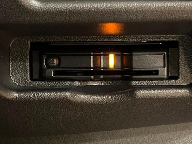 TOYOTA HIACE wagon 4WD 2017