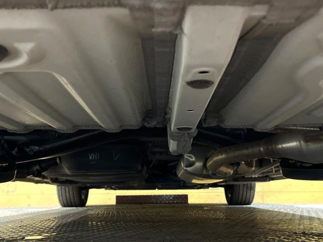 TOYOTA NOAH HYBRID 2023