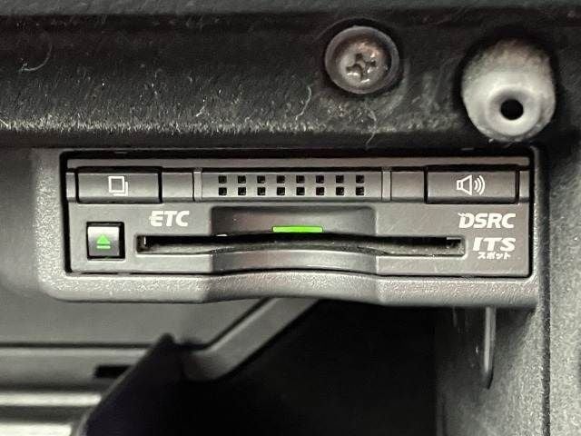 TOYOTA LEXUS IS300h 2015