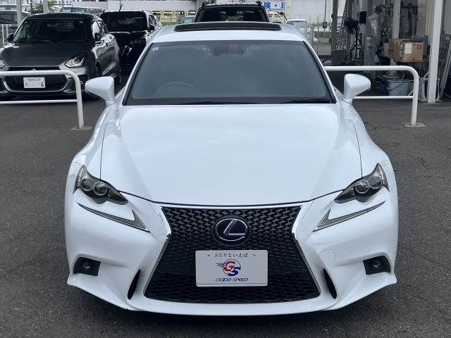 TOYOTA LEXUS IS300h 2015