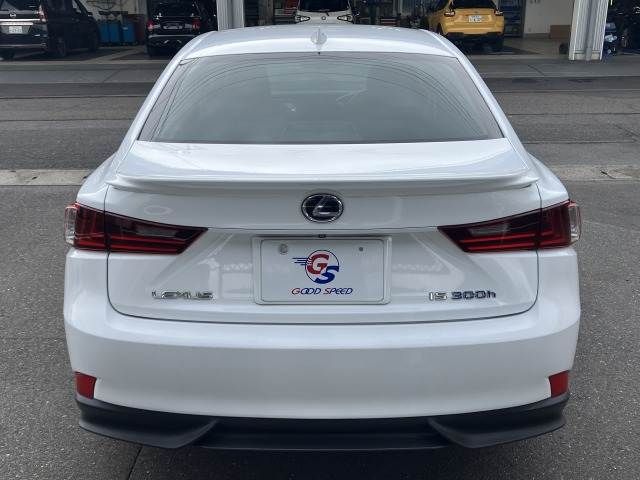 TOYOTA LEXUS IS300h 2015