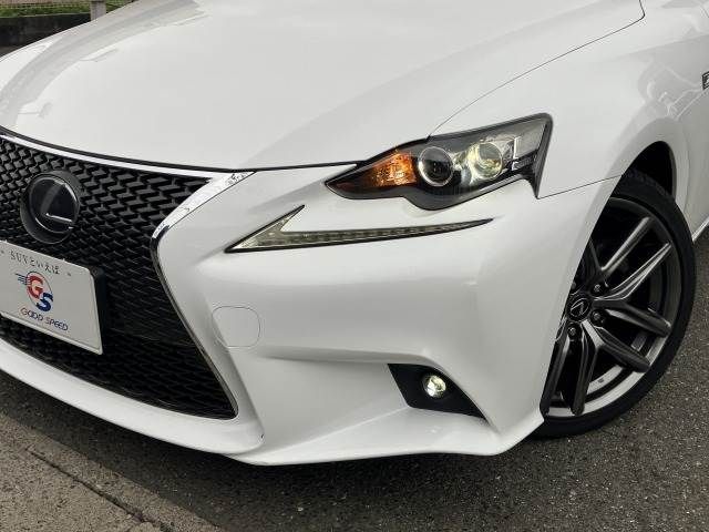TOYOTA LEXUS IS300h 2015